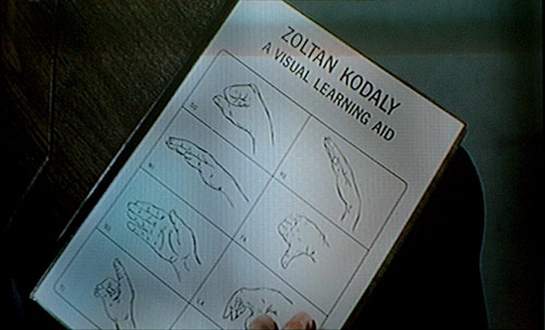 ce-hand1