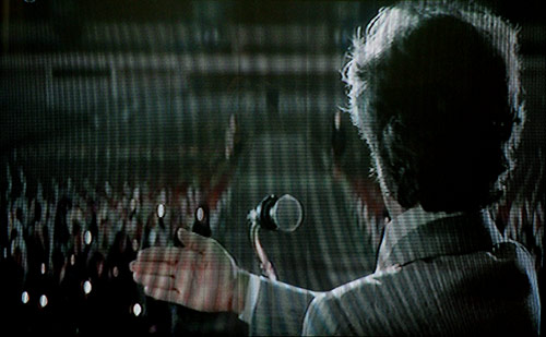 ce-hand2