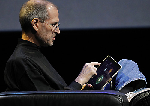 steve jobs before after. Steve Jobs relaxing with Osmos